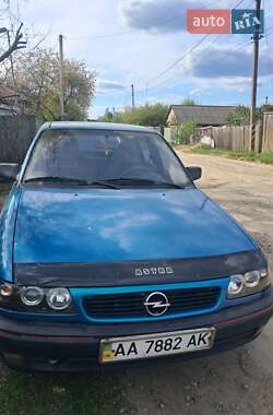 Хетчбек Opel Astra 1992 в Катюжанці