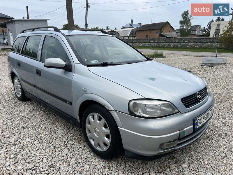 Универсал Opel Astra 2000 в 
