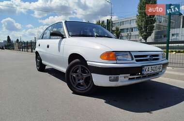 Хетчбек Opel Astra 1995 в Києві