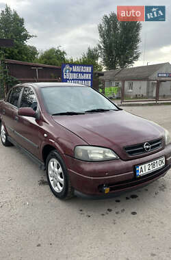 Седан Opel Astra 2002 в Миронівці