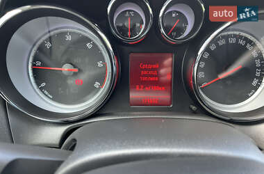 Універсал Opel Astra 2011 в 