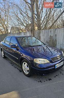 Седан Opel Astra 2000 в Києві