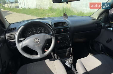 Седан Opel Astra 2007 в 