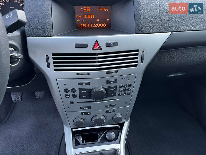 Хетчбек Opel Astra 2009 в Луцьку