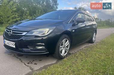 Универсал Opel Astra 2017 в 