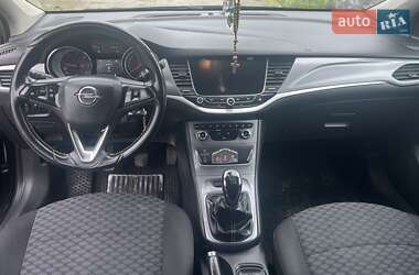 Универсал Opel Astra 2017 в 