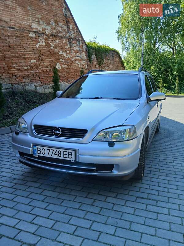 Универсал Opel Astra 2002 в Тернополе