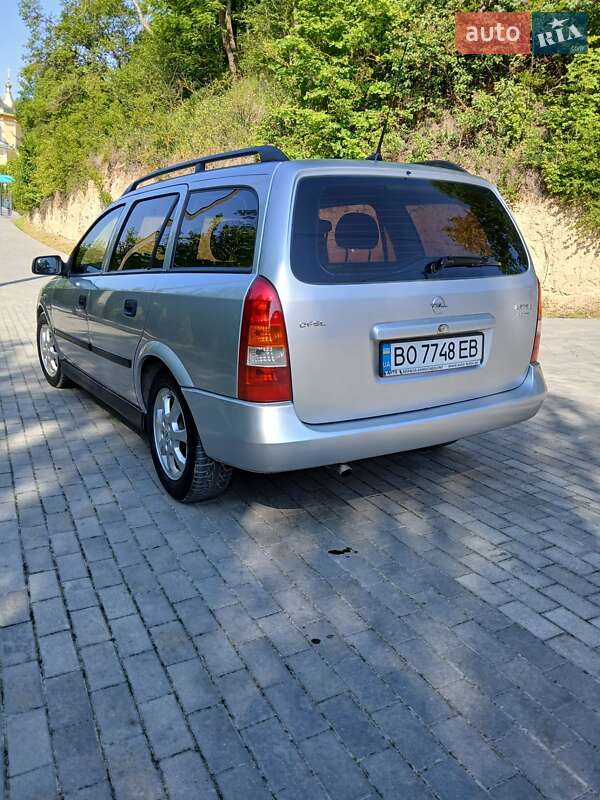 Универсал Opel Astra 2002 в Тернополе