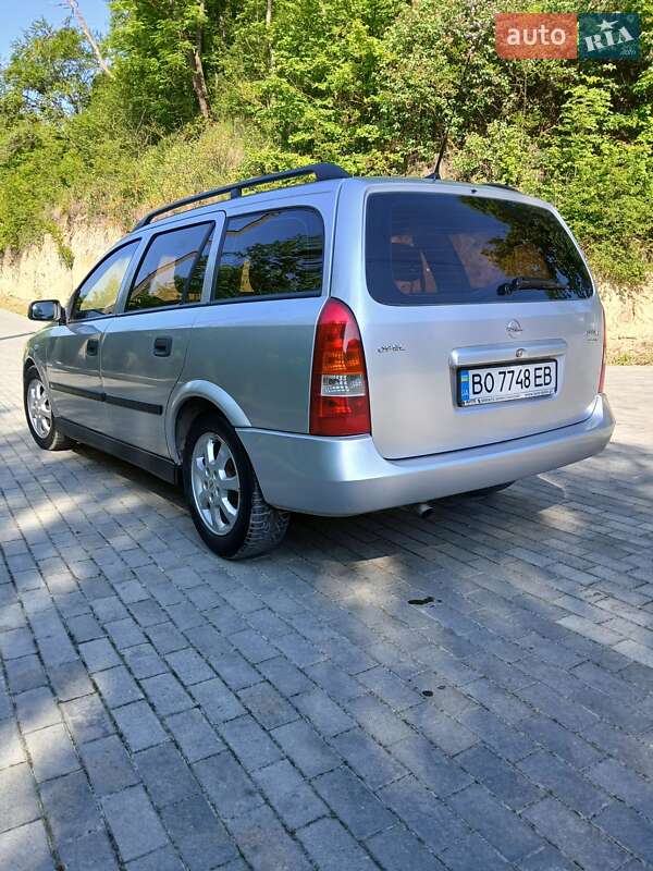 Универсал Opel Astra 2002 в Тернополе