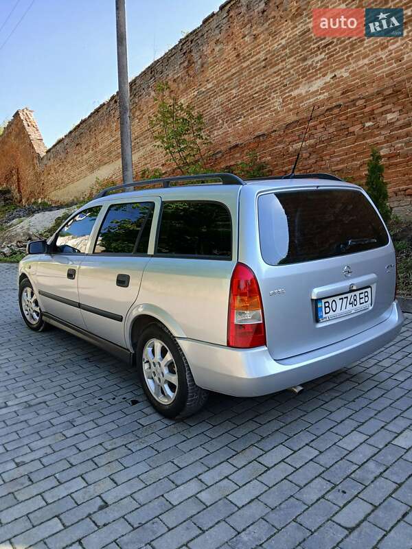 Универсал Opel Astra 2002 в Тернополе