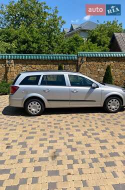 Универсал Opel Astra 2006 в 
