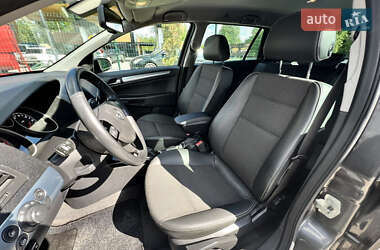 Универсал Opel Astra 2009 в 