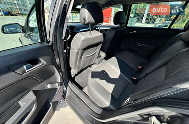 Универсал Opel Astra 2009 в 