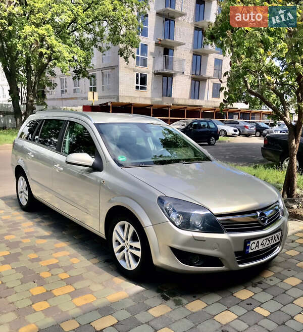Opel Astra 2008
