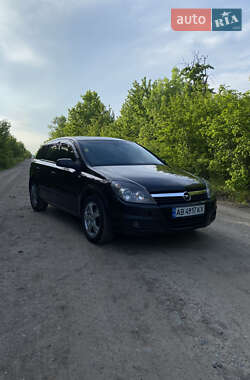 Хэтчбек Opel Astra 2006 в Виннице