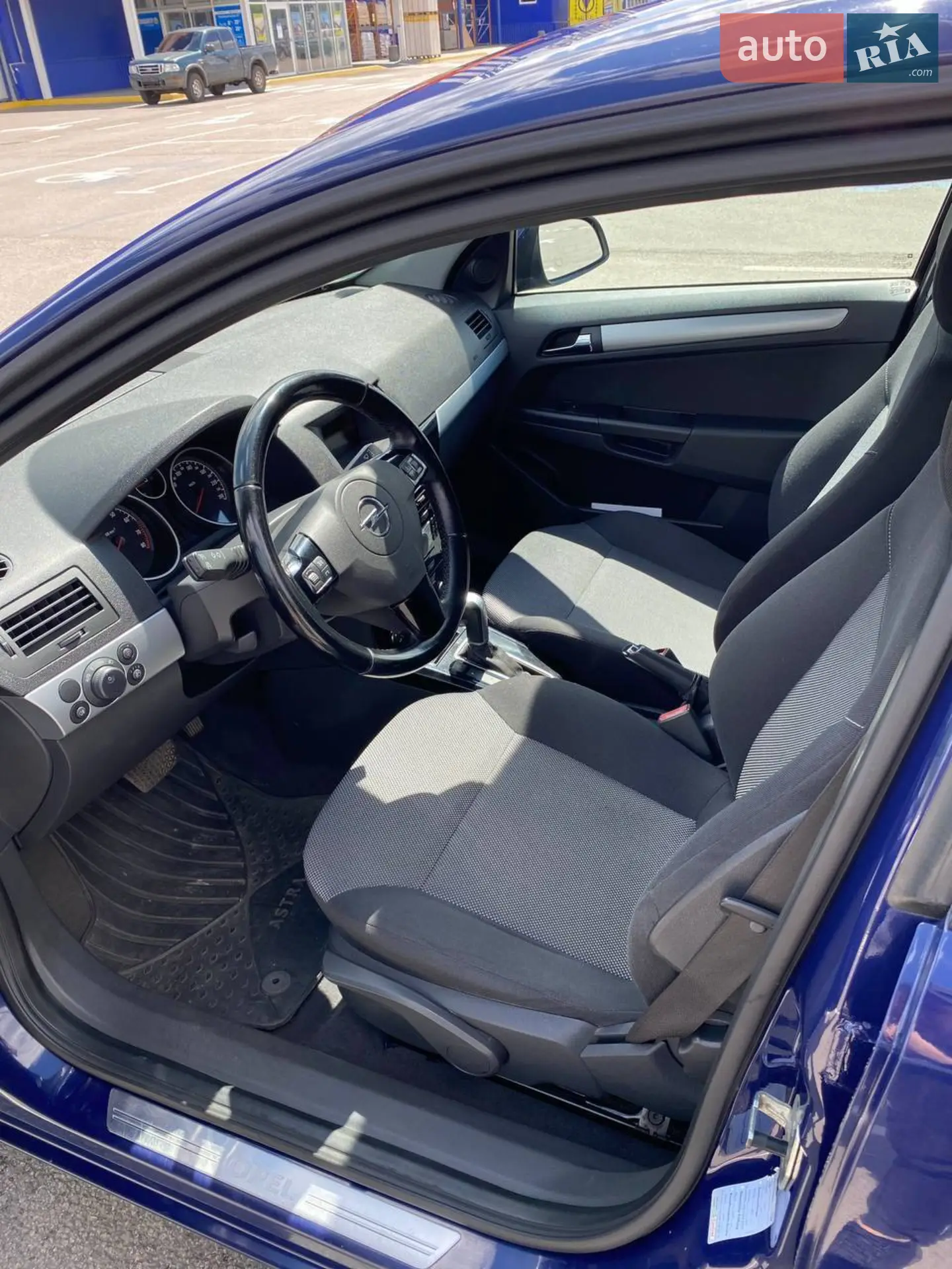 2010 Opel Astra - мініатюра 5