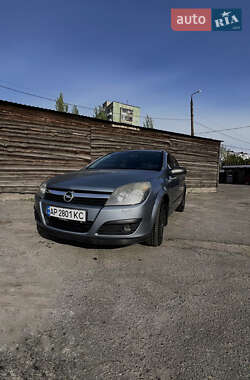 Хетчбек Opel Astra 2006 в Запоріжжі