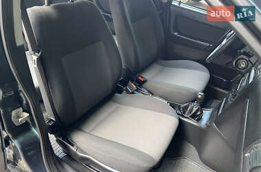 Седан Opel Astra 2005 в 