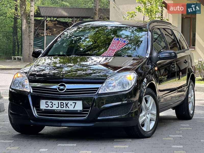 Универсал Opel Astra 2009 в 