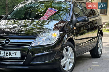 Универсал Opel Astra 2009 в 