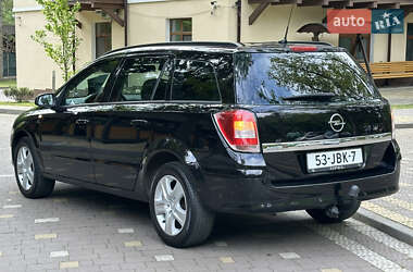 Универсал Opel Astra 2009 в 
