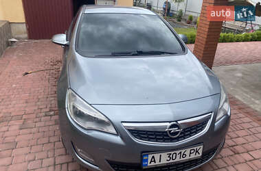Хэтчбек Opel Astra 2011 в Борисполе