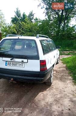 Универсал Opel Astra 1996 в 
