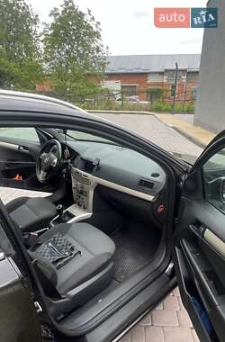 Универсал Opel Astra 2007 в 