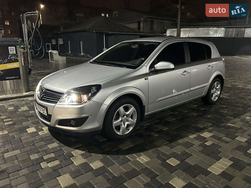 Opel Astra 2007