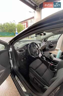 Универсал Opel Astra 2016 в 