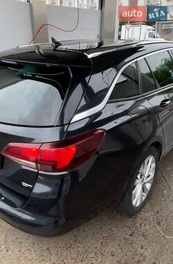 Универсал Opel Astra 2016 в 