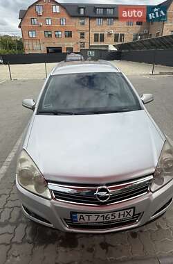 Універсал Opel Astra 2008 в Калуші