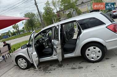 Универсал Opel Astra 2008 в 