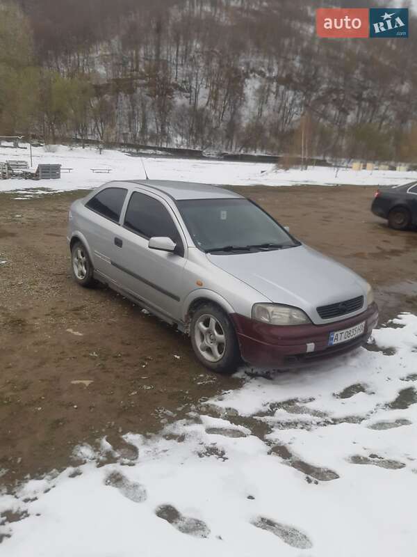 Купе Opel Astra 1998 в 