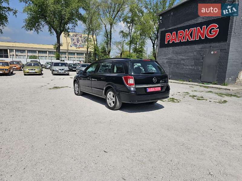 Универсал Opel Astra 2009 в Каменском