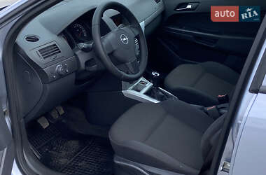 Універсал Opel Astra 2009 в 