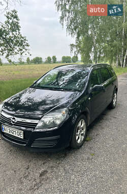 Універсал Opel Astra 2006 в Броварах