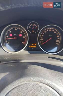 Універсал Opel Astra 2010 в 
