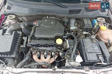 Хэтчбек Opel Astra 1998 в 