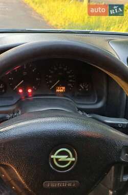 Универсал Opel Astra 1999 в 