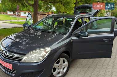 Универсал Opel Astra 2008 в 