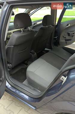 Универсал Opel Astra 2008 в 