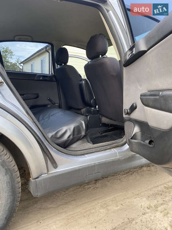Седан Opel Astra 2008 в Сарнах