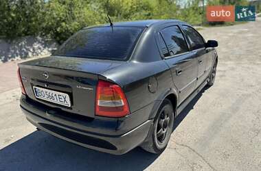 Седан Opel Astra 2006 в 