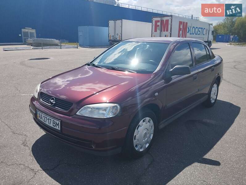 Седан Opel Astra 2007 в Киеве