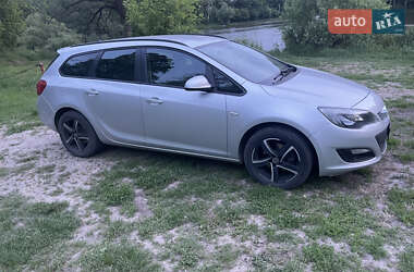 Універсал Opel Astra 2015 в 