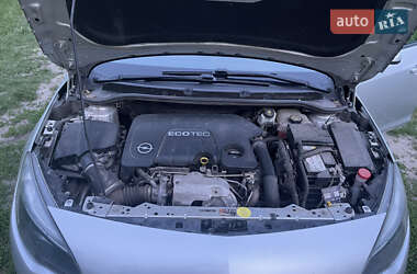 Універсал Opel Astra 2015 в 
