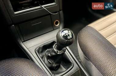 Седан Opel Astra 2008 в 