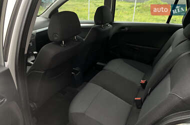 Універсал Opel Astra 2007 в 