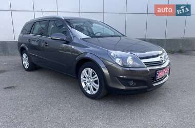 Универсал Opel Astra 2009 в Харькове